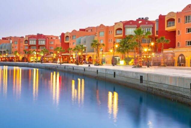 Hurghada Stadtrundfahrt privat ab Makadi Bay Hurghada Neue Marina