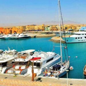 El Gouna Stadtrundfahrt und Lagunenfahrt ab Hurghada privat