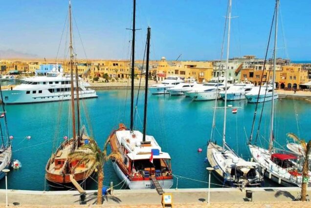 Private El Gouna Stadtrundfahrt und Lagunenfahrt