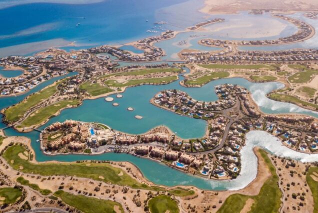 El Gouna Stadtrundfahrt und Lagunenfahrt ab Sahl Hasheesh