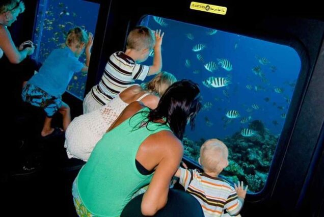 Glasbodenboot Soma Bay Royal Seascope Halb-U-Boot