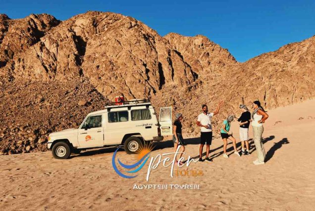 Private Jeep-Safari Makadi Bay zu Beduinendörfern & Om Dalfa